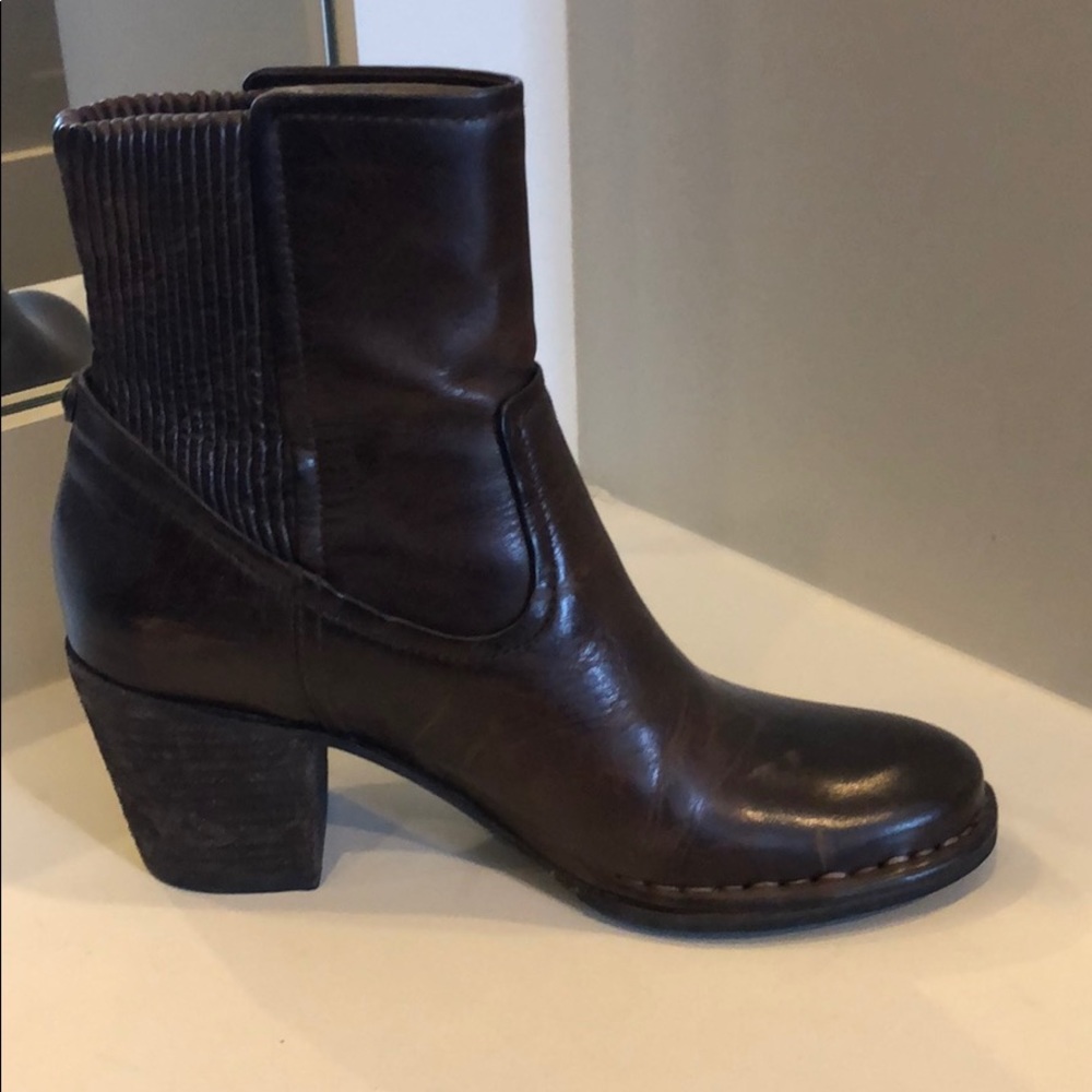 Frye boots, size 7M